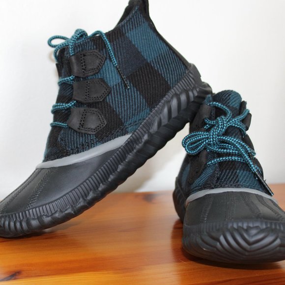 Sorel Out N About Duck Boot , W's Size 7, NWOT - Picture 2 of 6